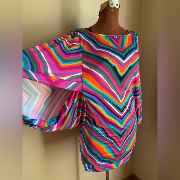 Trina turk swimsuit coverup, swimwear, swim tunic - Picture 5 of 8